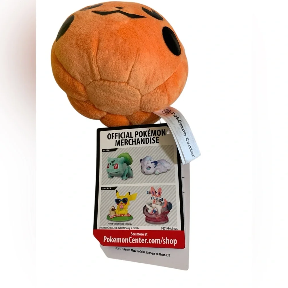 Pikachu 2023 & Pumpkaboo 2015 Plush Plushies W/ 50 Free Pokémon‎ Cards